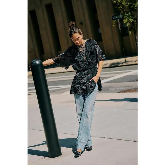 Free People NWT Manuka Burnout Velvet Mini Dress Size M - Picture 1 of 3